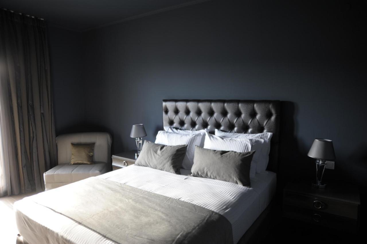 Theasis Hotel Paramythia Bagian luar foto